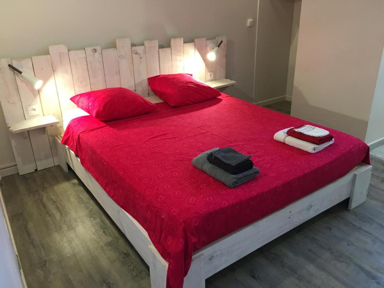 Gites La Nantillaise Bouillante Esterno foto
