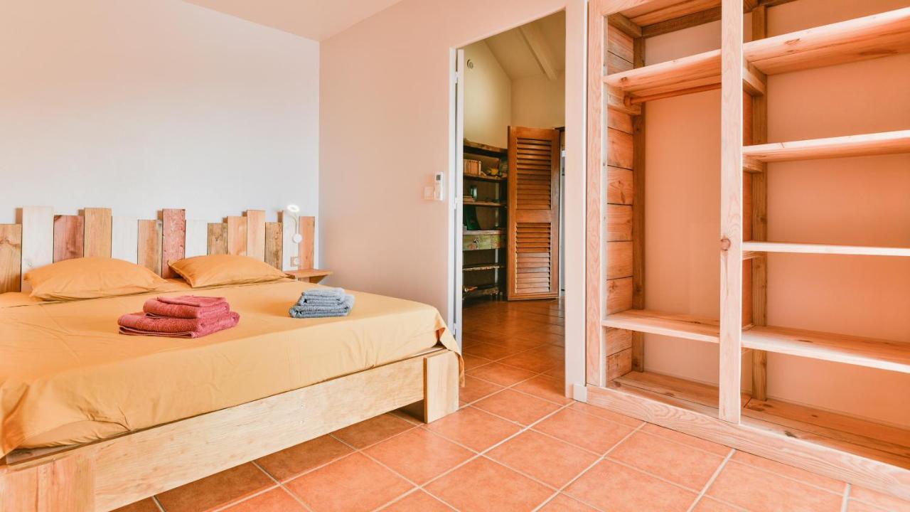 Gites La Nantillaise Bouillante Esterno foto